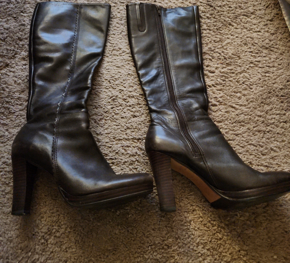 Charles David Dark Brown Heeled Boots